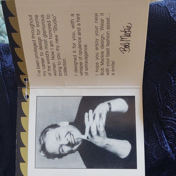 Bob Mackie saphire sleeveless top, 26w lace, rayon,nylon - Picture 3 of 5